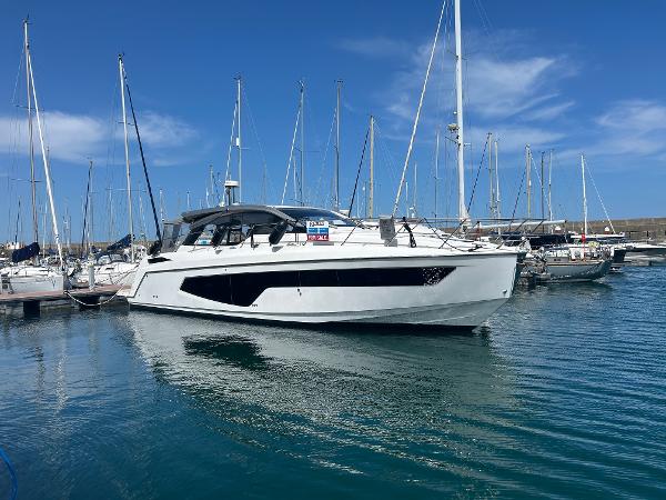 2021 Azimut Atlantis 51