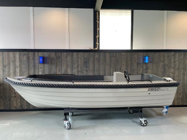 2025 Amigo 470 Q