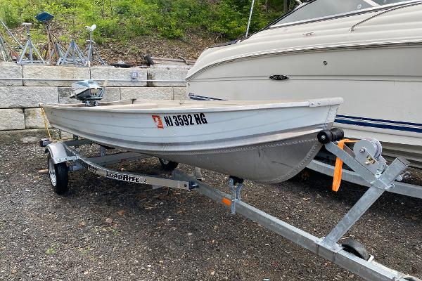 2014 Smoker Craft Angler 14 T