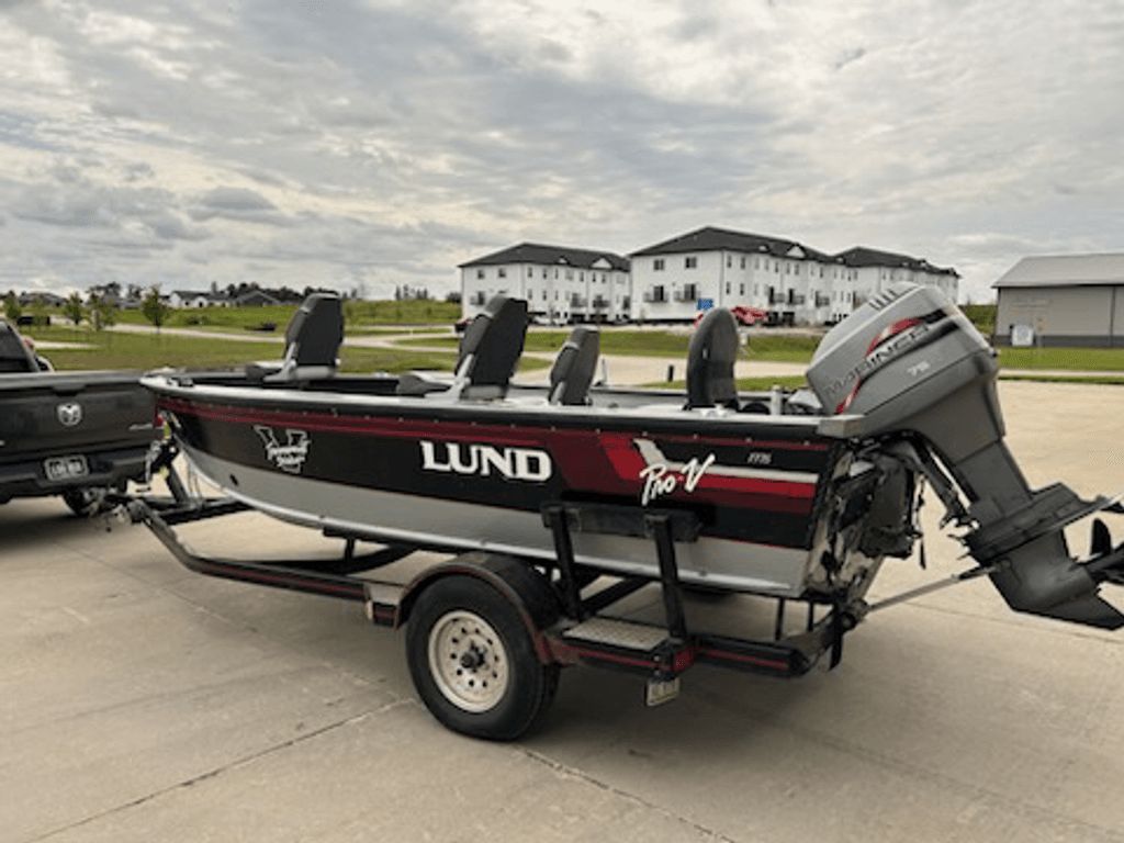 1997 Lund 1775 Pro-V