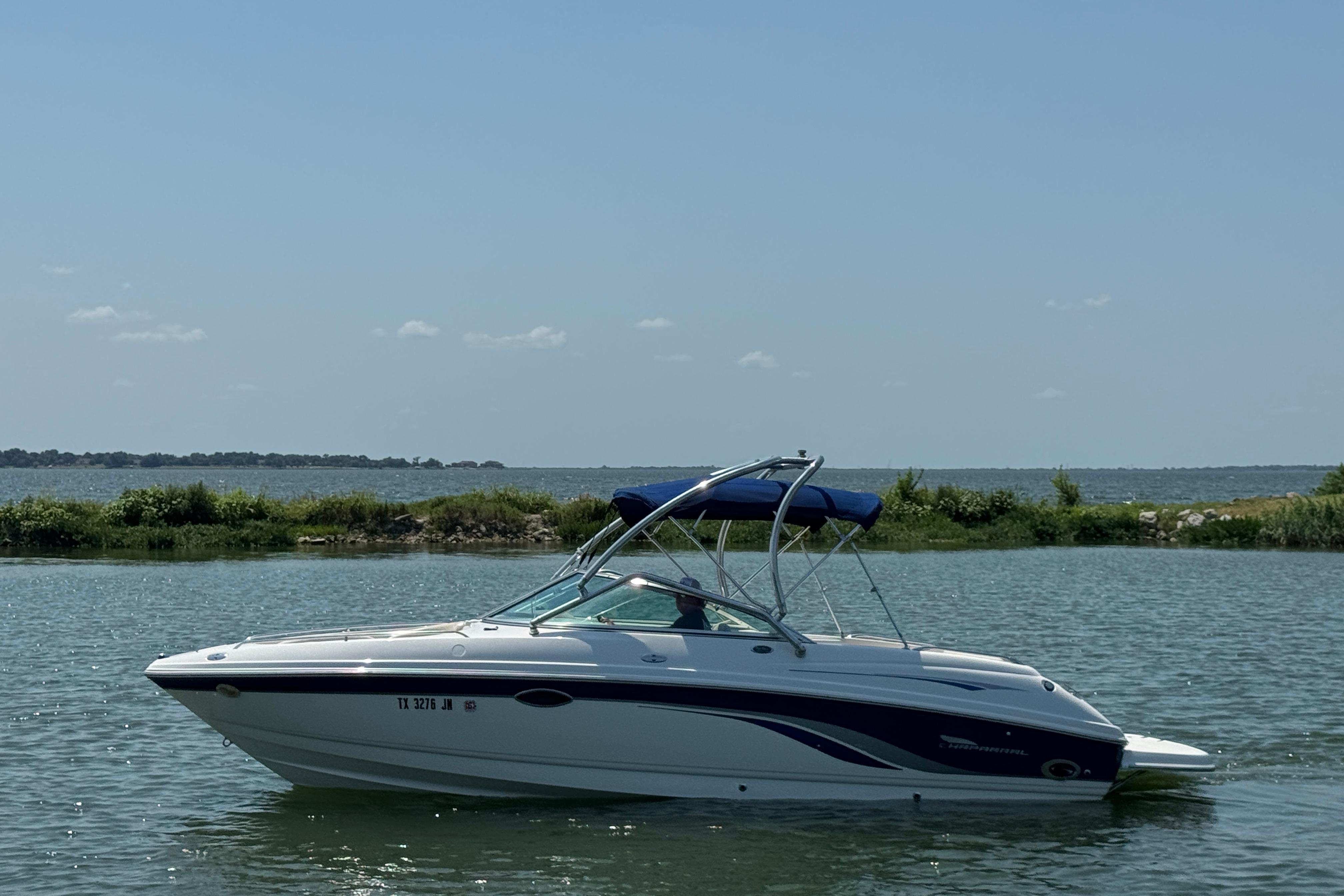 2001 Chaparral 230 SSi