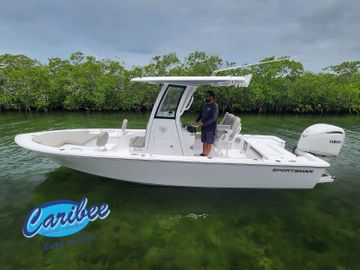 2025 Sportsman Masters 247 Bay Boat