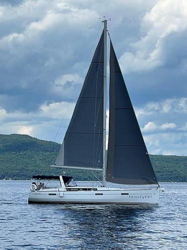 2018 Beneteau Oceanis 45