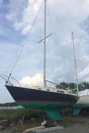 1974 Pearson 30