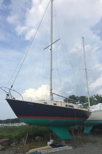 1974 Pearson 30