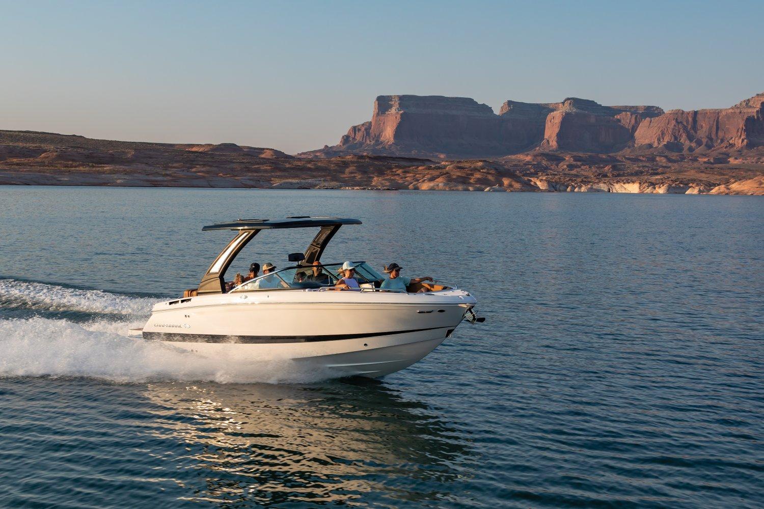2026 Chaparral 26 Surf
