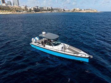2019 Axopar 28 T Top