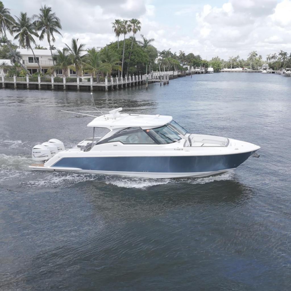 2021 Tiara Yachts 38 LX