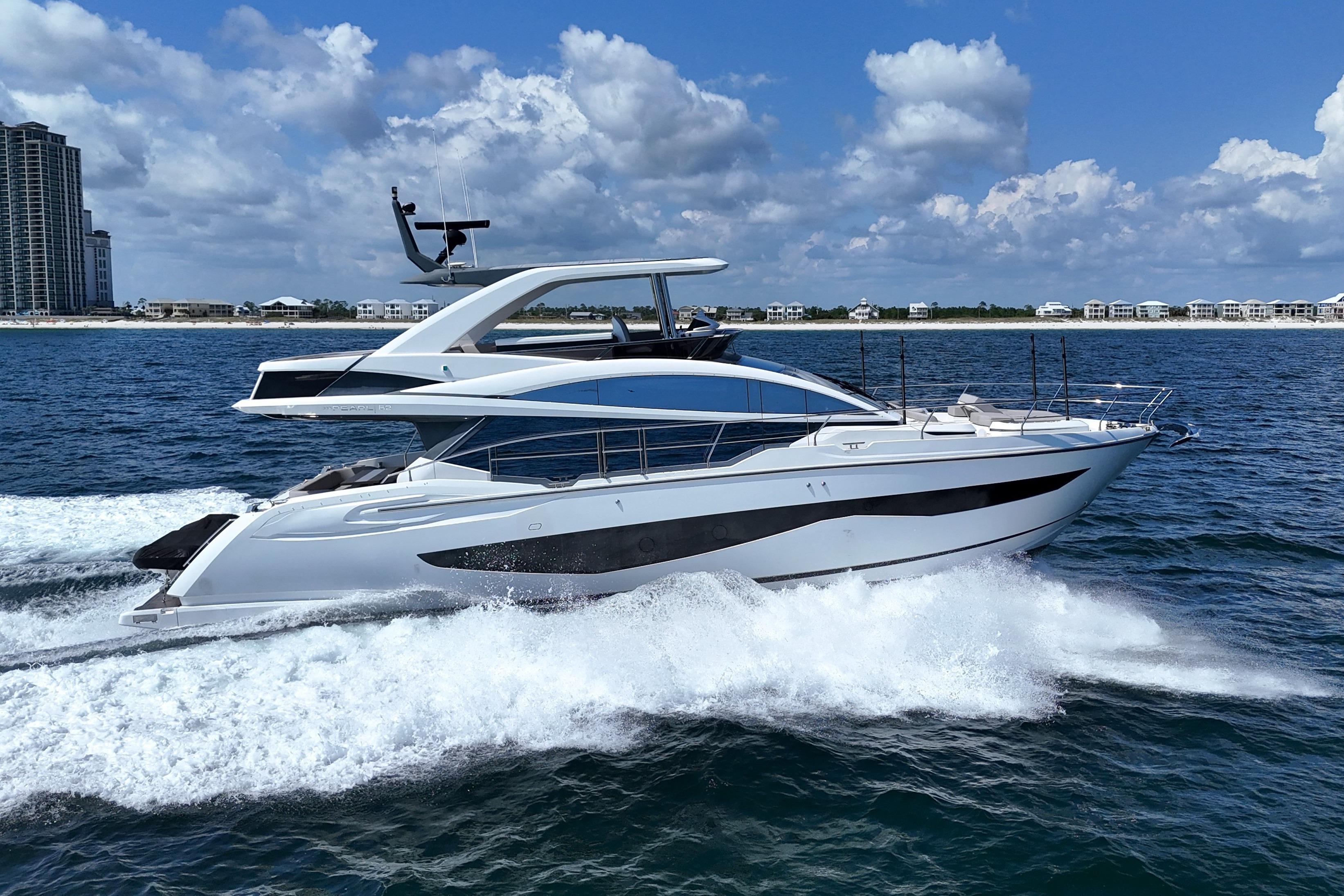2022 Pearl 62