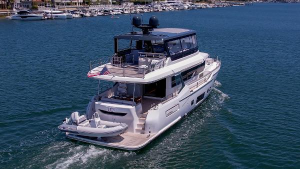 2023 Sirena 68