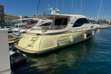 2008 Mochi Craft 64' Dolphin