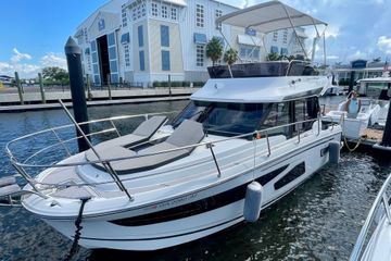 2021 Jeanneau NC1095 Fly