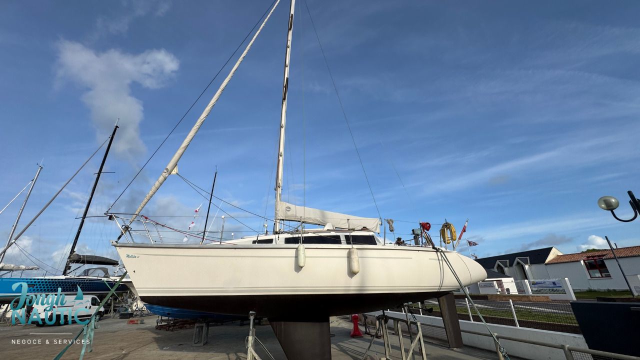 1987 Dufour 28