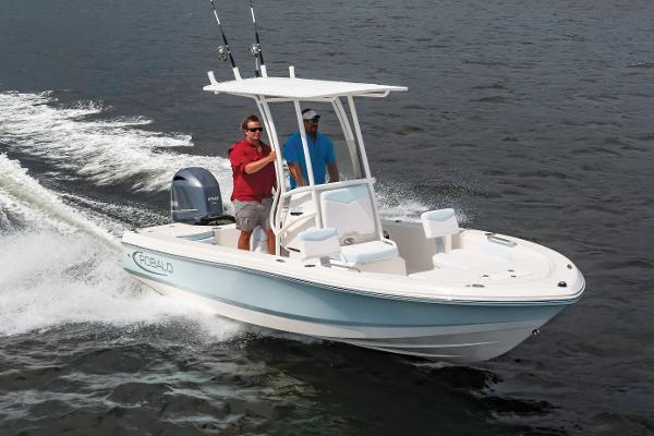 Robalo 206 Cayman Manufacturer Provided Image