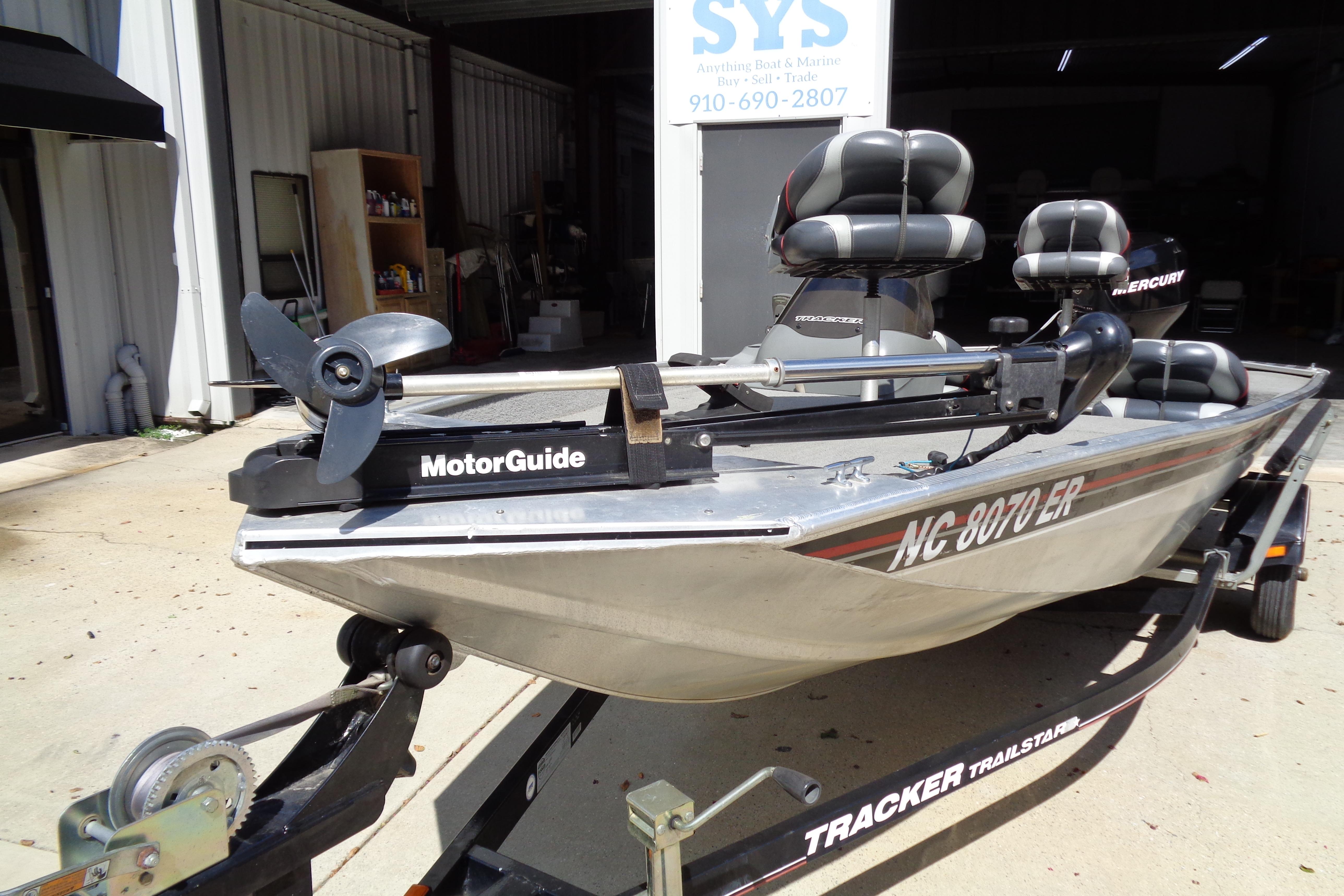 2006 Bass Tracker PT175