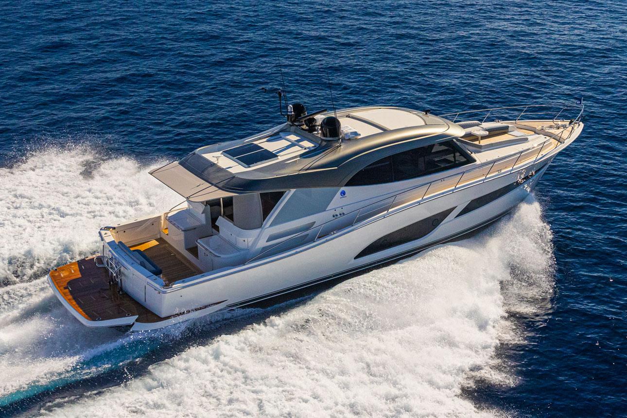 Riviera Boat image