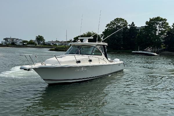 2011 Pursuit OS 315 Offshore