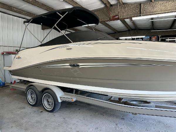 2007 Sea Ray 260 Sundeck