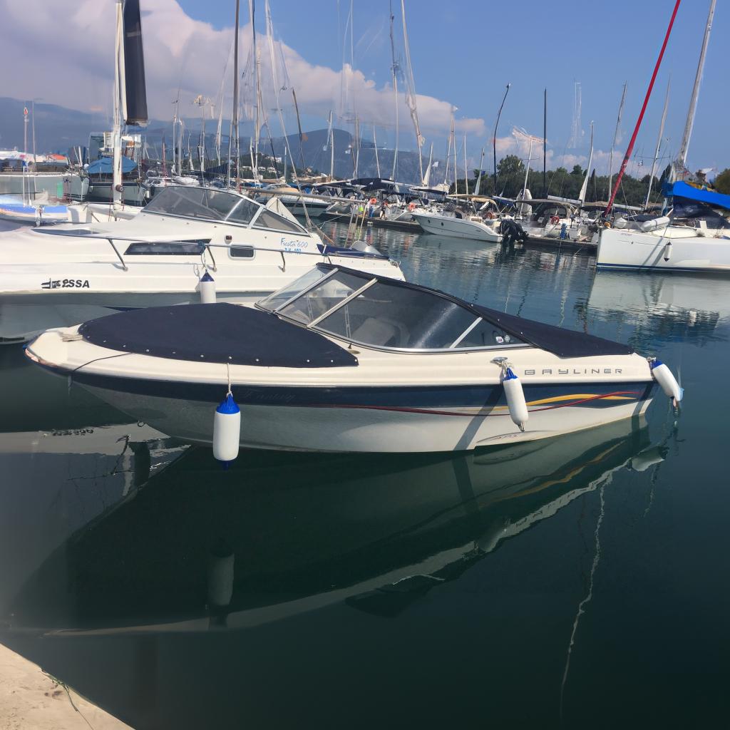 2001 Bayliner 185 Bowrider