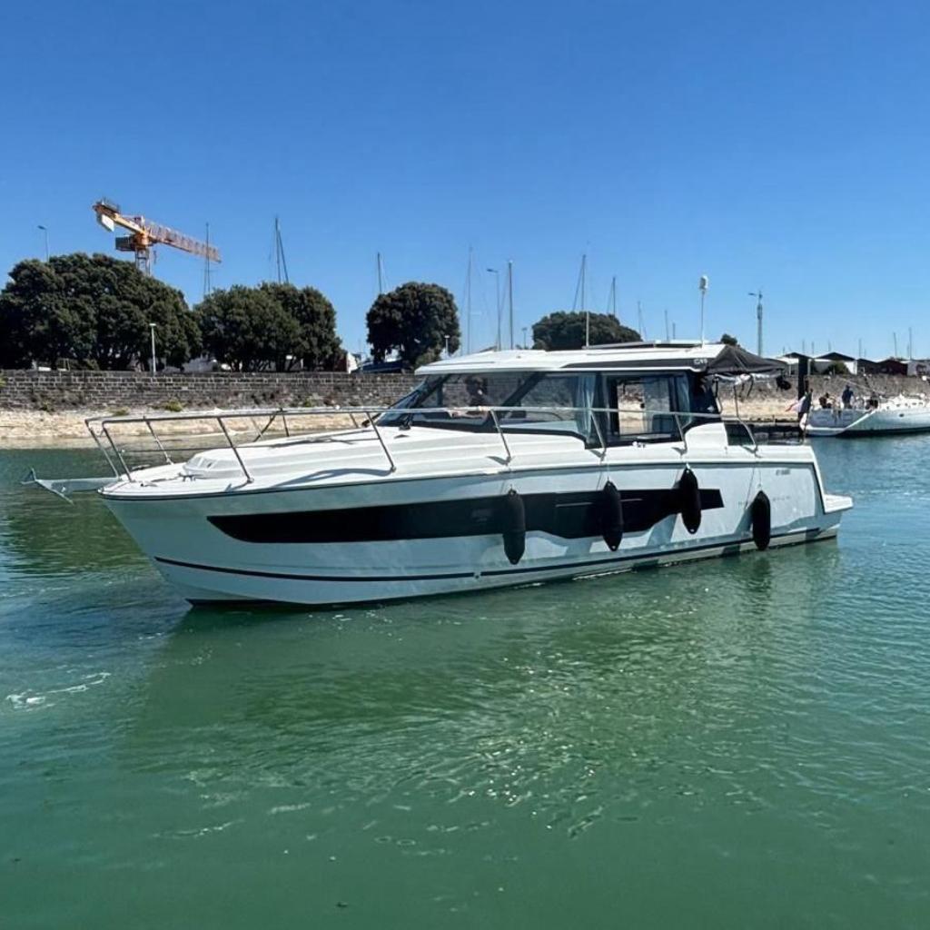 2024 Jeanneau Merry Fisher 10.95