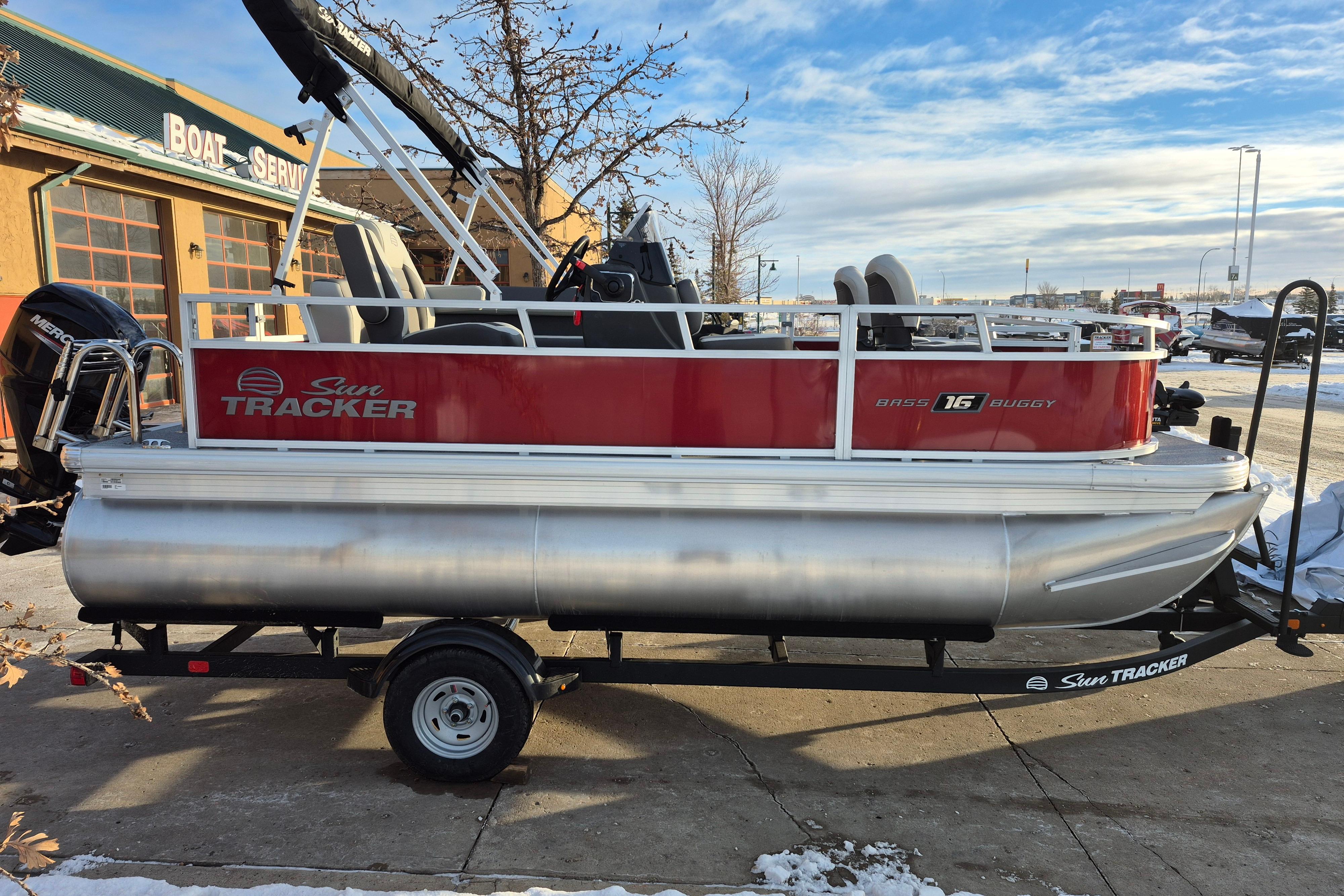 2026 Sun Tracker Bass Buggy 16 XL Select