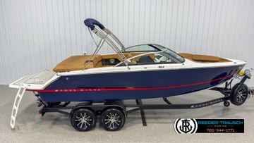 2025 Four Winns H2