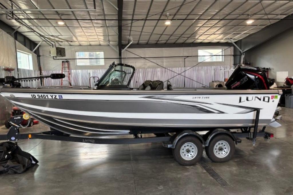 2021 Lund 1975 Tyee Limited