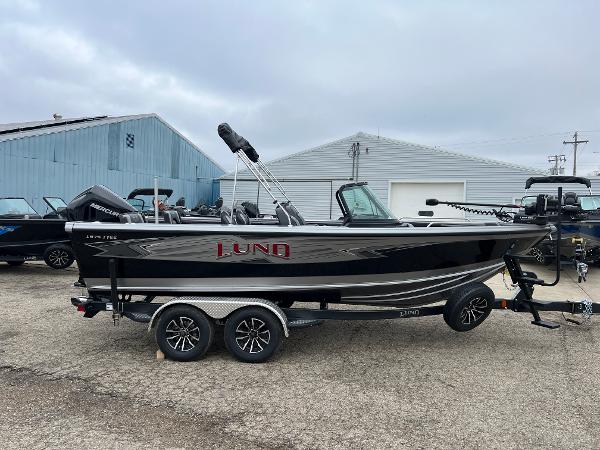 2026 Lund 1975 Tyee
