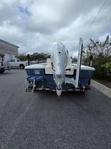 2026 Pathfinder 2200 TRS