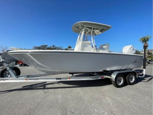 2025 Pathfinder 2400 Open