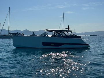 2024 Cranchi A46 Luxury Tender