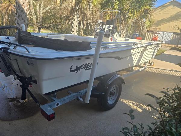 Mako Pro Skiff 17 CC