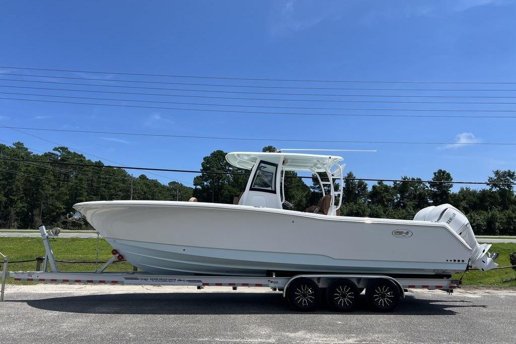 2026 Sea Hunt Gamefish 30 Forward Seating