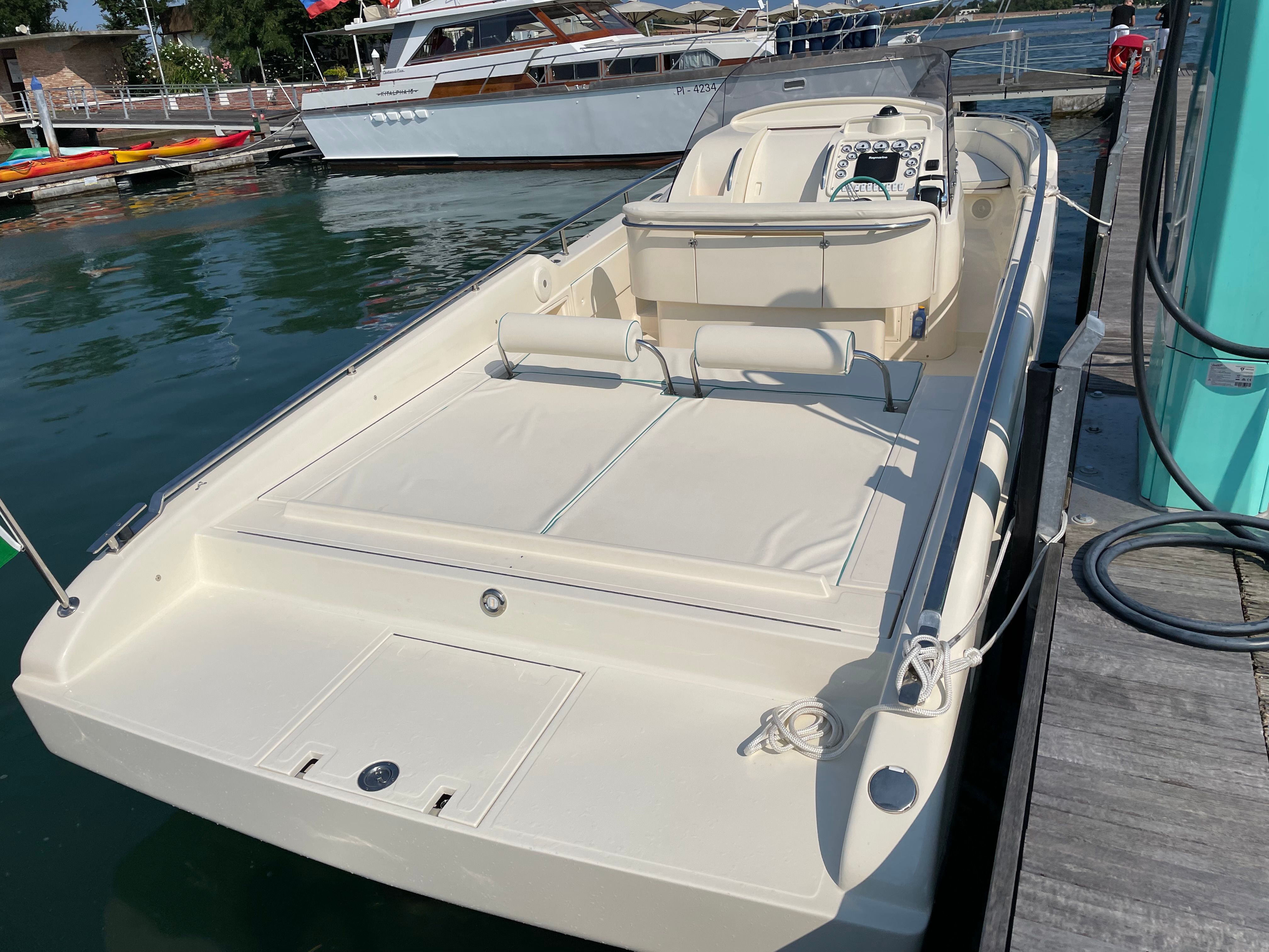 1998 Supermarine Iguana 35