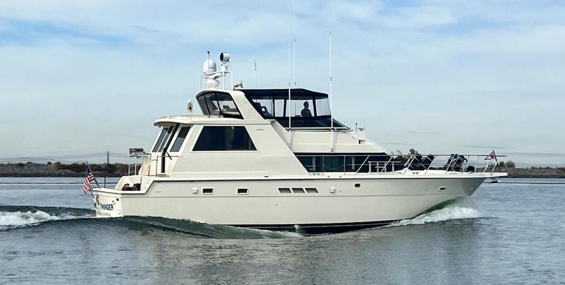 1990 Hatteras 52 Cmy