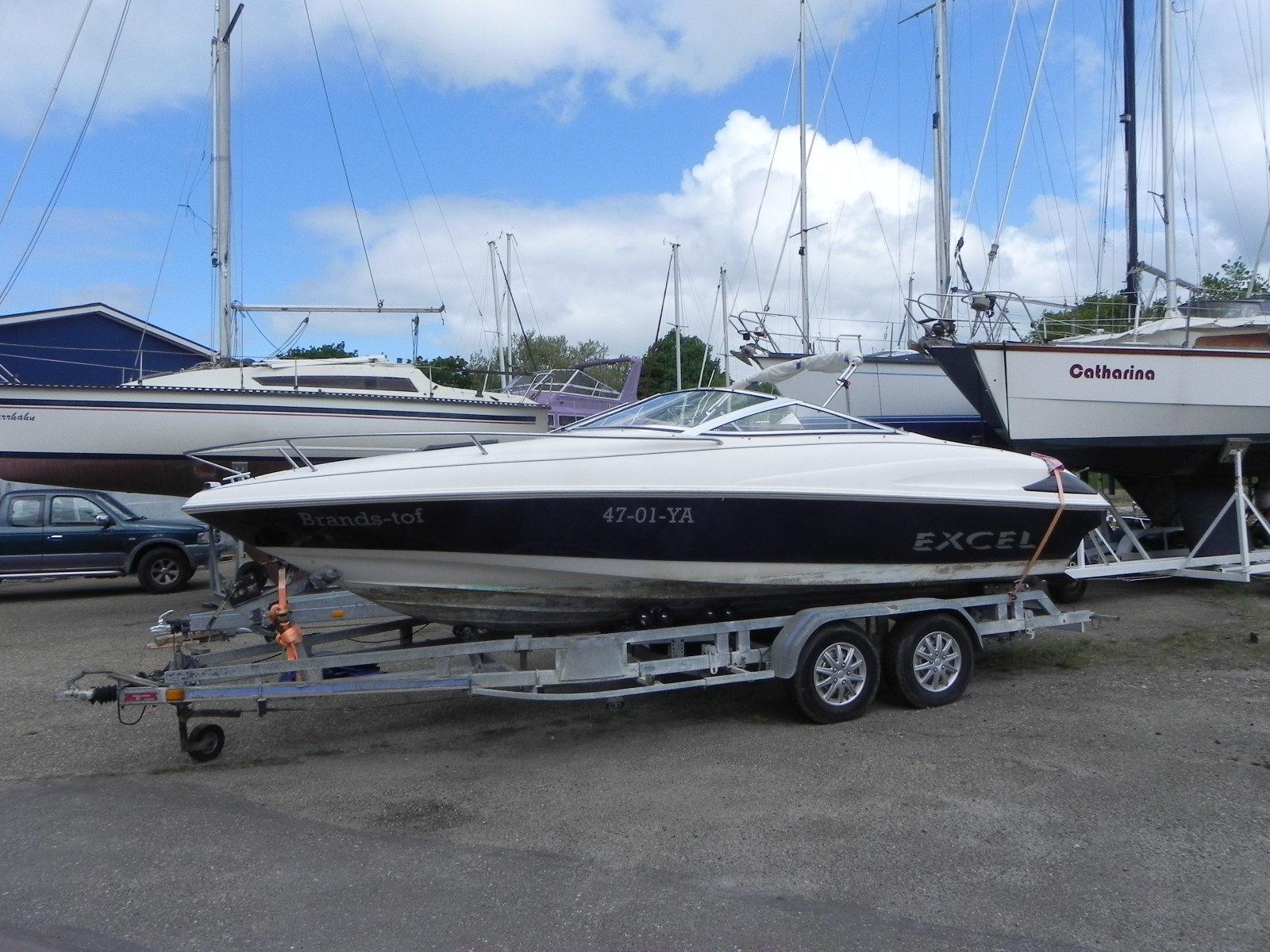 1995 Wellcraft Excel 21 SL