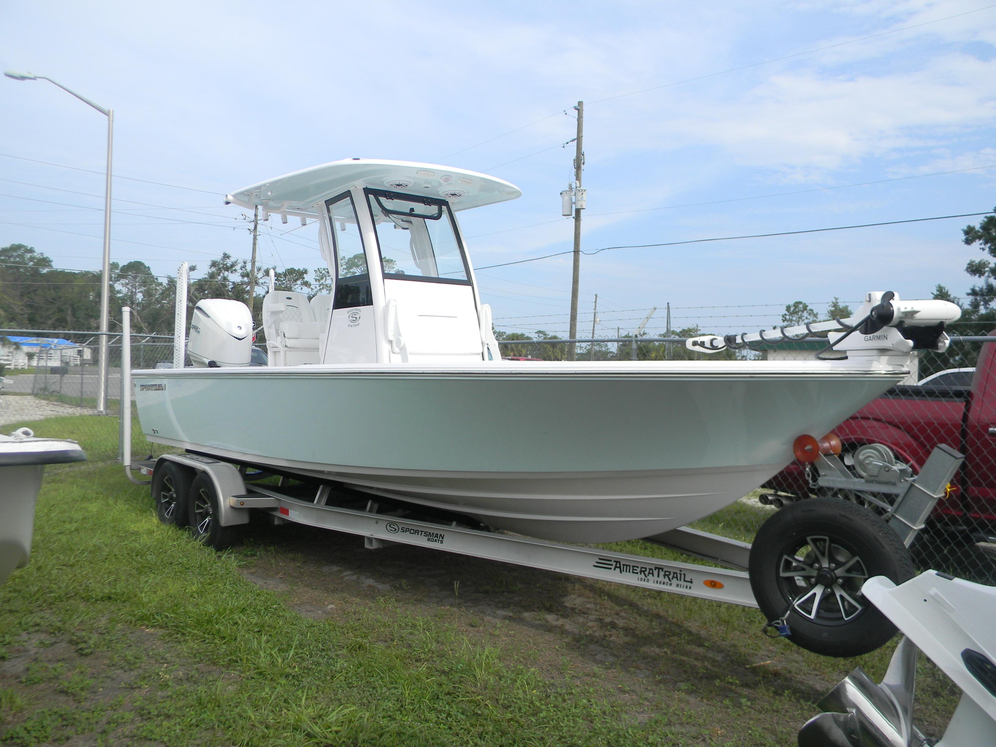 2025 Sportsman Masters 247OE Bay Boat