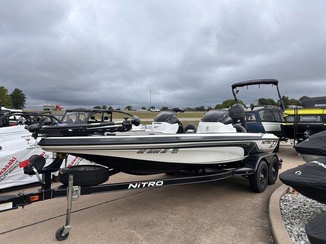 2011 Nitro Z-7