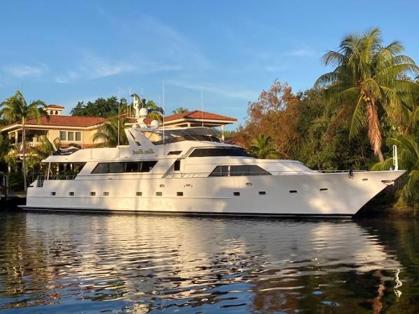 Broward Custom Extended MON SHERI 108' Broward 1990 Profile