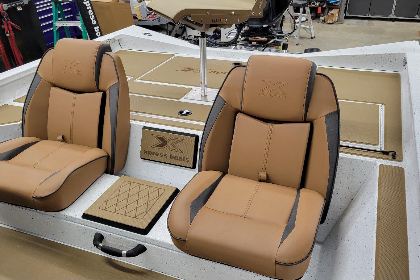 2026 Xpress H20C Crappie w/ Yamaha Vmax 175 SHO (On Order) ETA September