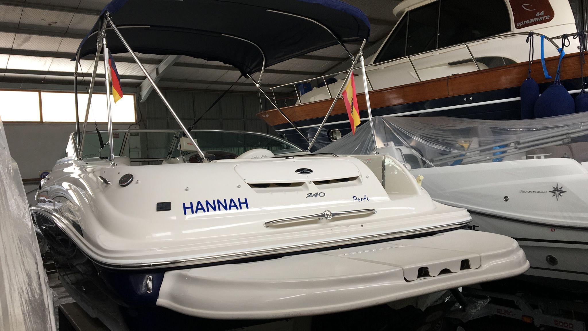 Sea Ray 240 Sundeck