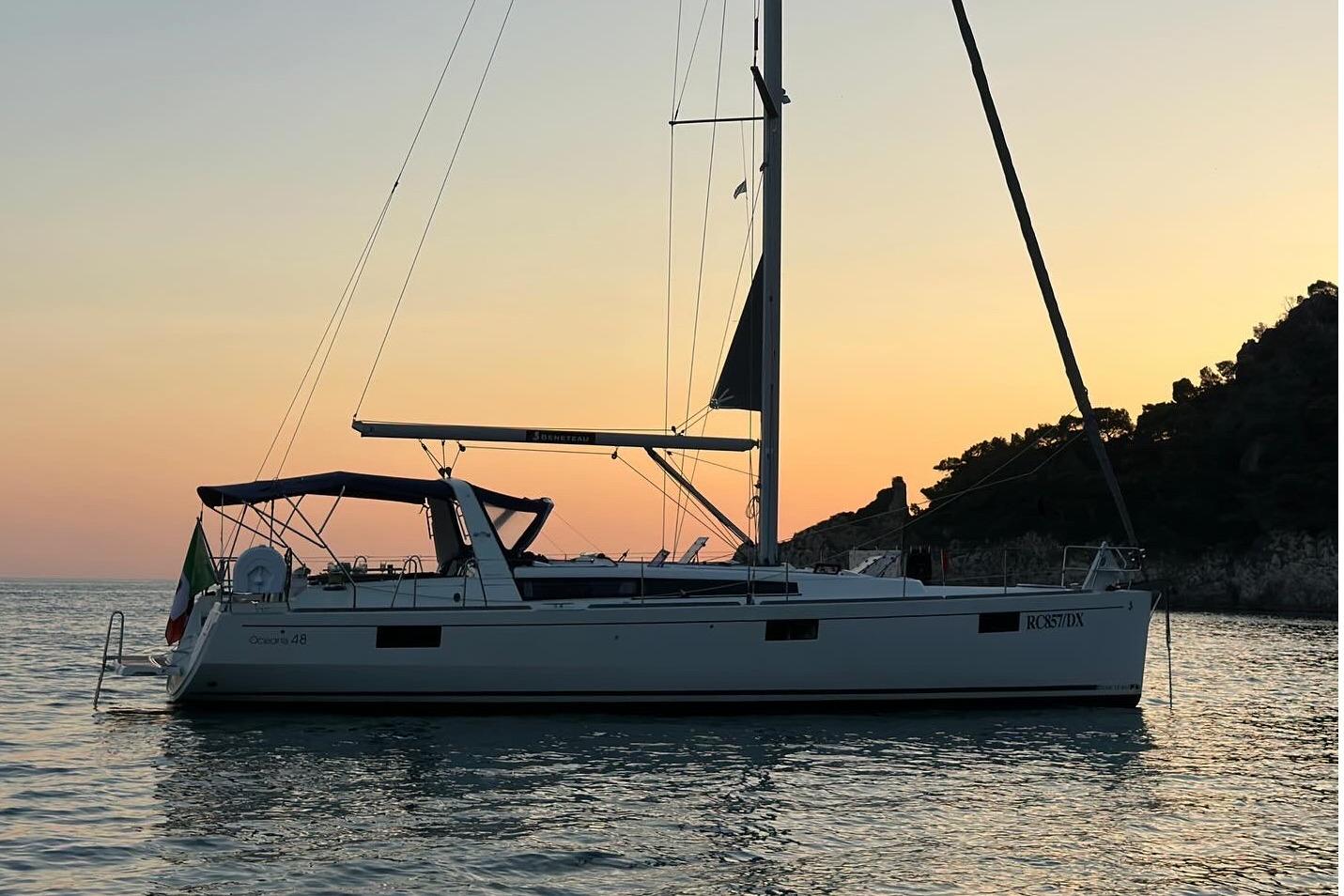 2014 Beneteau Oceanis 48