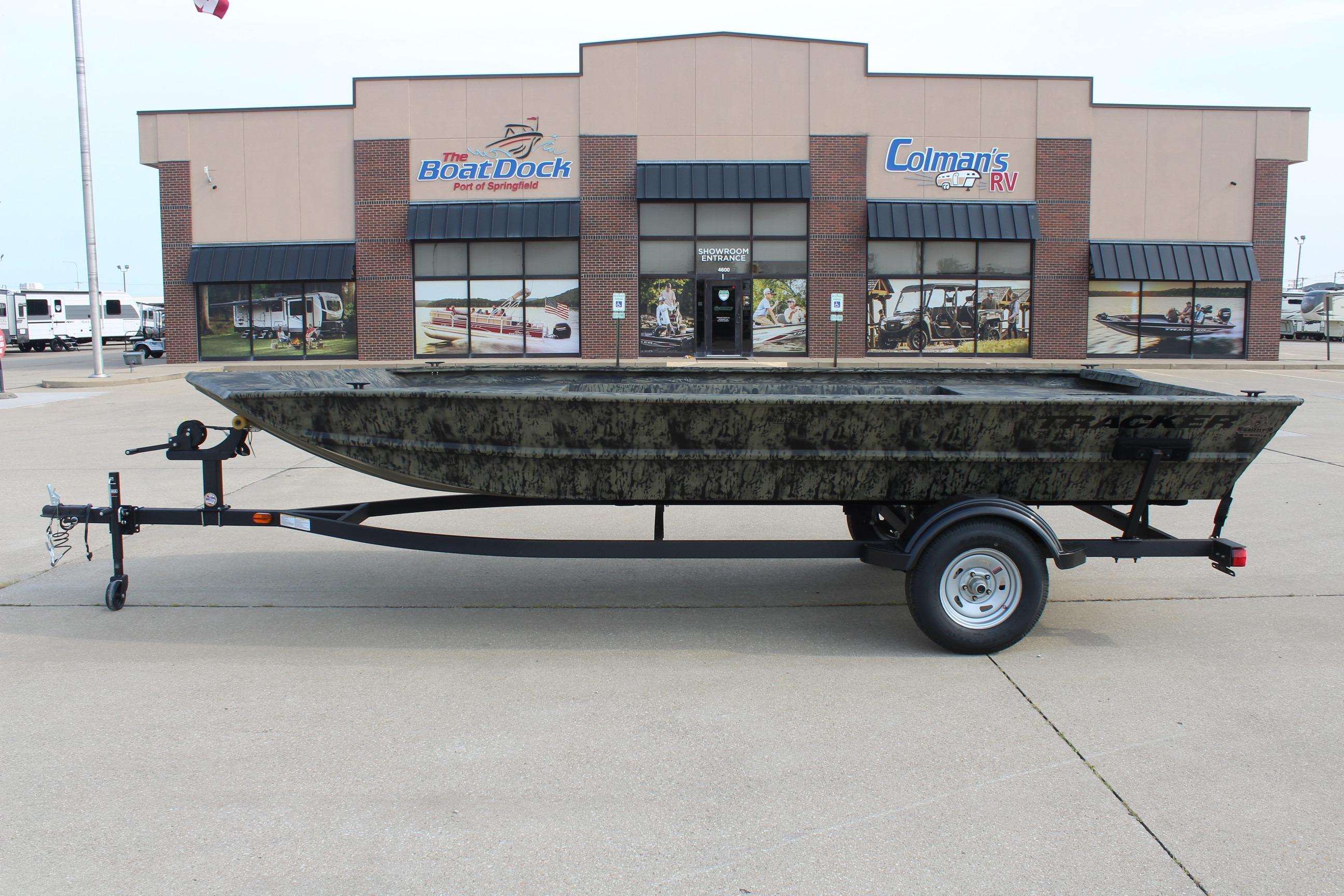 2026 Tracker Grizzly 1754 Utility