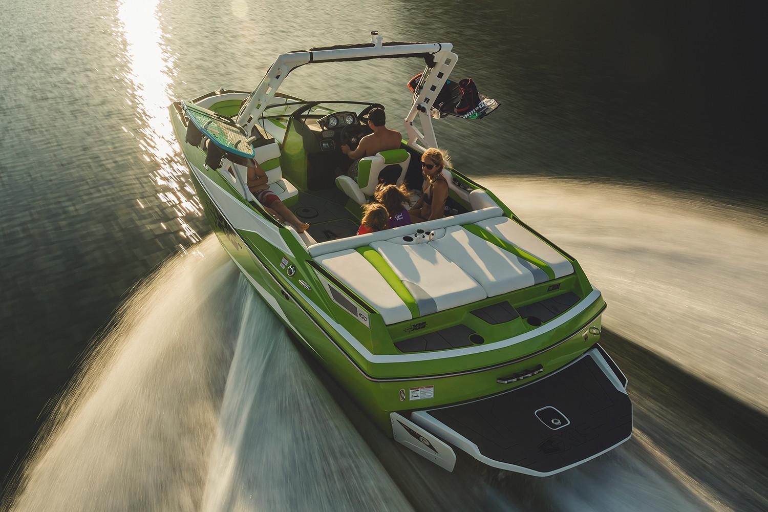 Axis Boat image