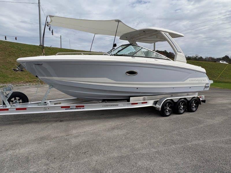 Chaparral 30 Surf