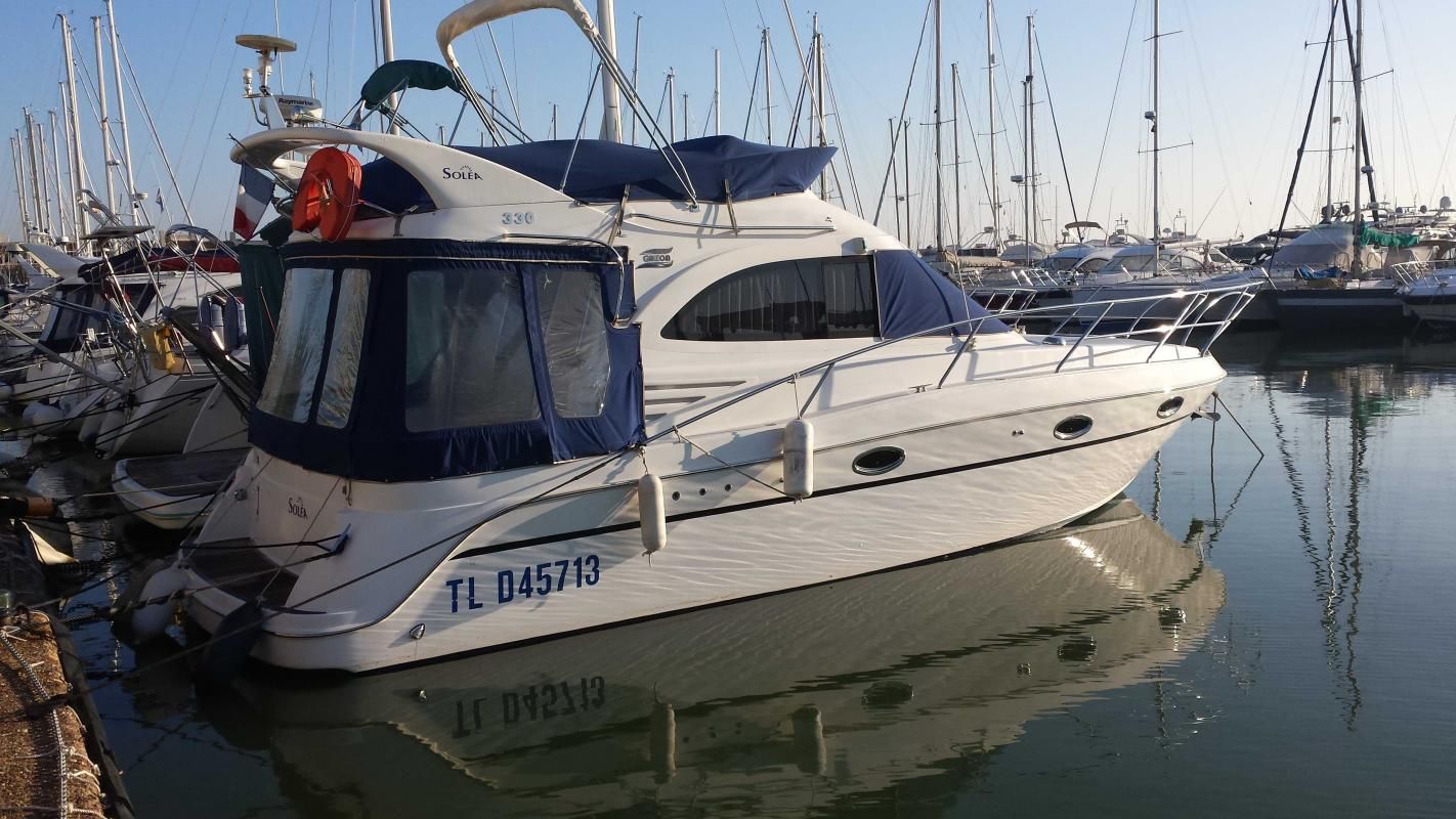 2007 Galeon 330 Fly