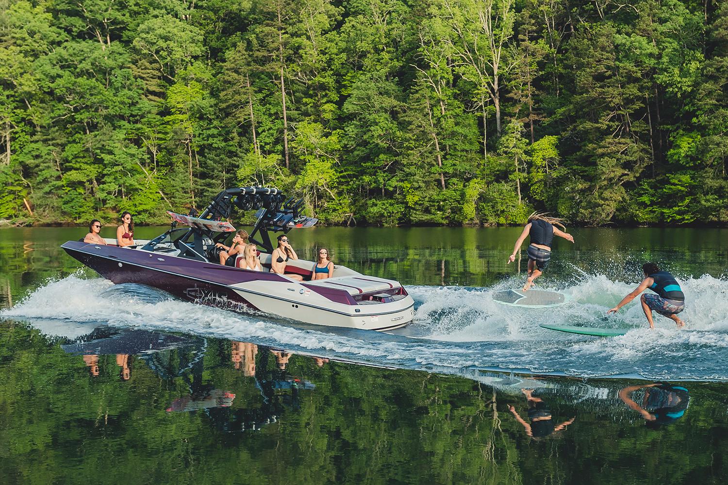 Axis Boat image