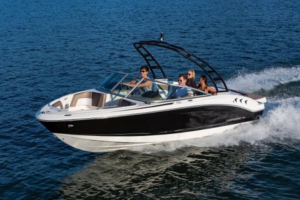 Chaparral 21 SSi Manufacturer Provided Image
