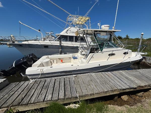 2000 United Marine / Seamaster 2888 Walk Around