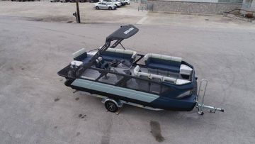 2025 Sea-Doo Switch Cruise Limited 21' 230HP